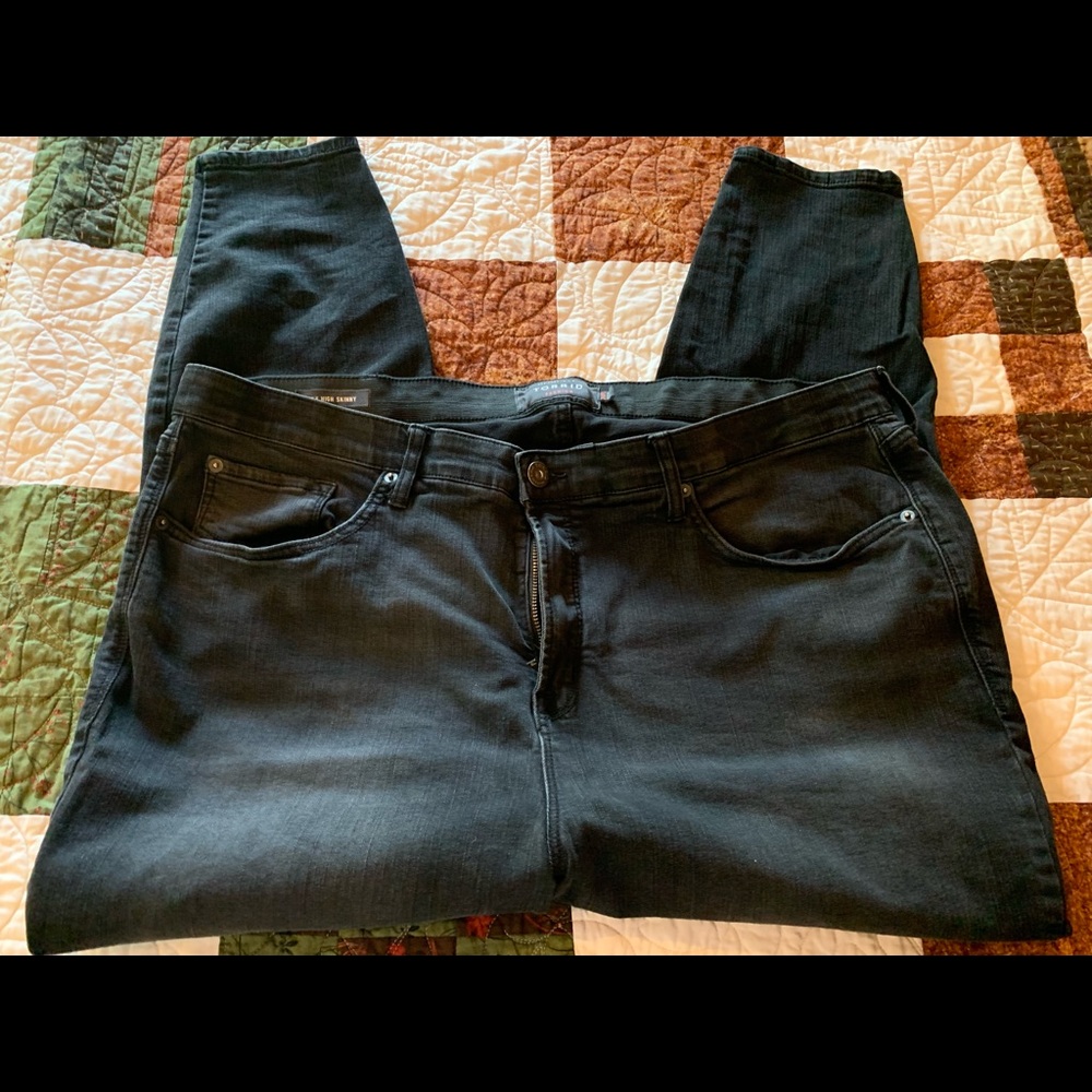 Torrid Sky high black skinny jeans. Size 24